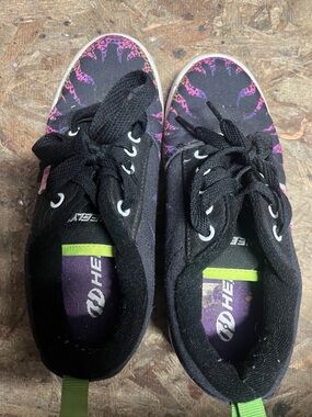 Heelys Black Skate Shoe with Purple Insole and Neon Green Accents